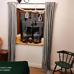 Obok Dziadka W Okolicy Czarnej Gory *
