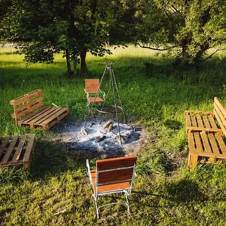 Obok Dziadka W Okolicy Czarnej Góry Villa