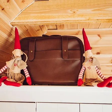 Willa Obok Dziadka W Okolicy Czarnej Góry