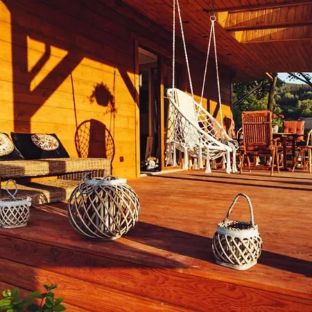Villa Obok Dziadka W Okolicy Czarnej Góry Stary Gieraltow