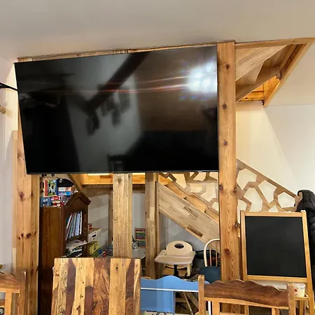 Obok Dziadka W Okolicy Czarnej Góry Willa Stary Gieraltow