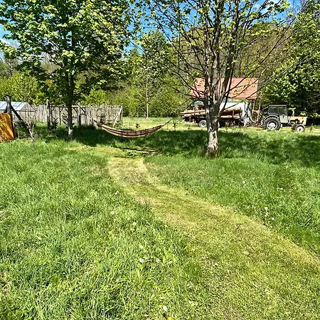 Obok Dziadka W Okolicy Czarnej Gory Βίλα Stary Gieraltow