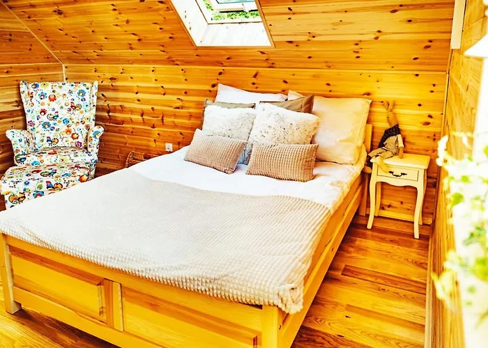 Villa Obok Dziadka W Okolicy Czarnej Gory *