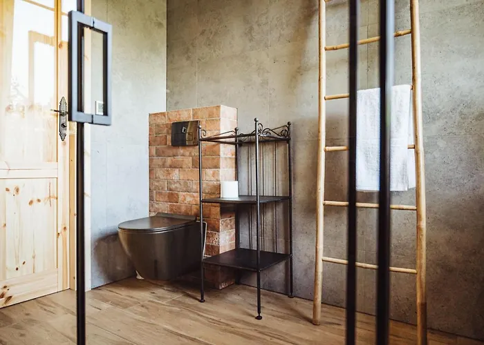 Villa Obok Dziadka W Okolicy Czarnej Gory