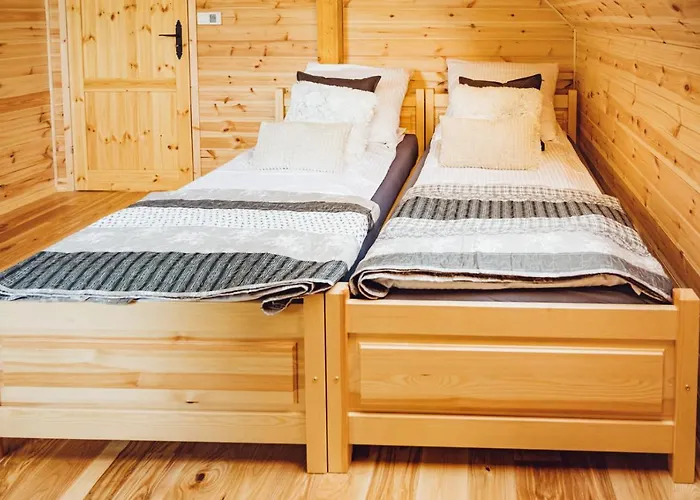 Villa Obok Dziadka W Okolicy Czarnej Gory *