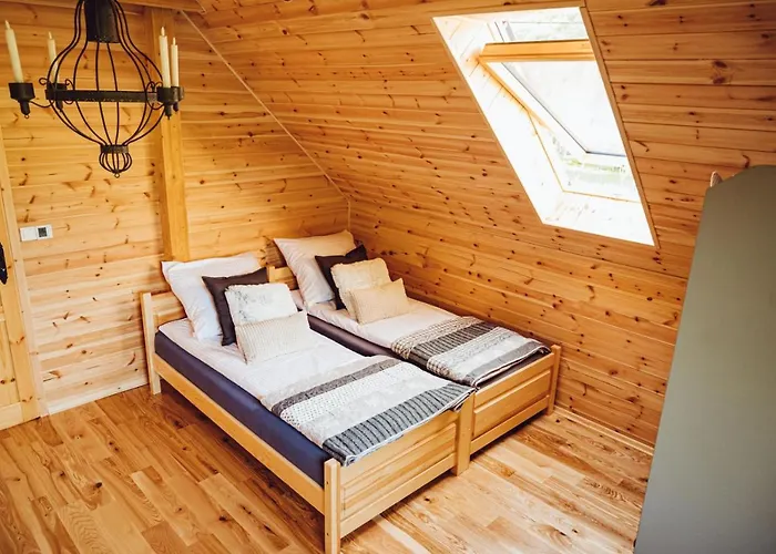 Obok Dziadka W Okolicy Czarnej Gory Stary Gieraltow