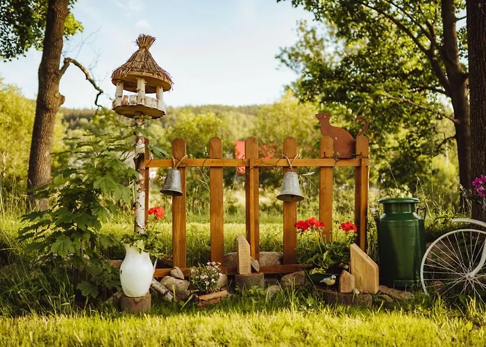 Willa Obok Dziadka W Okolicy Czarnej Góry *