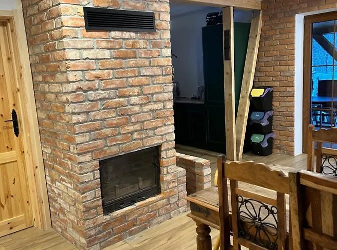 Villa Obok Dziadka W Okolicy Czarnej Gory *