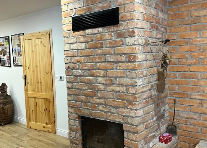 Villa Obok Dziadka W Okolicy Czarnej Gory