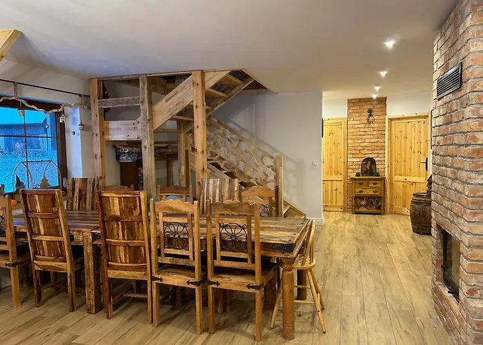 Obok Dziadka W Okolicy Czarnej Gory Villa *