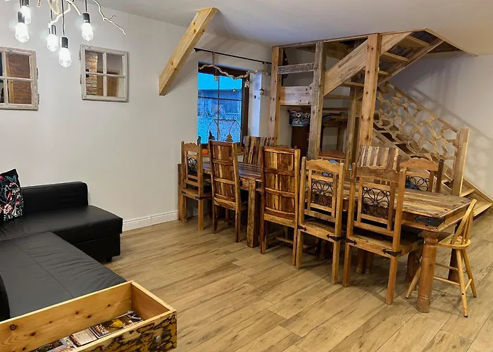 Obok Dziadka W Okolicy Czarnej Gory Stary Gieraltow