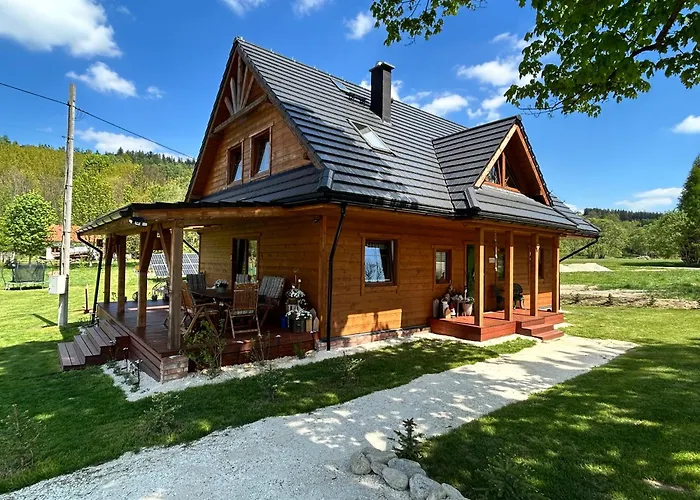 Obok Dziadka W Okolicy Czarnej Gory